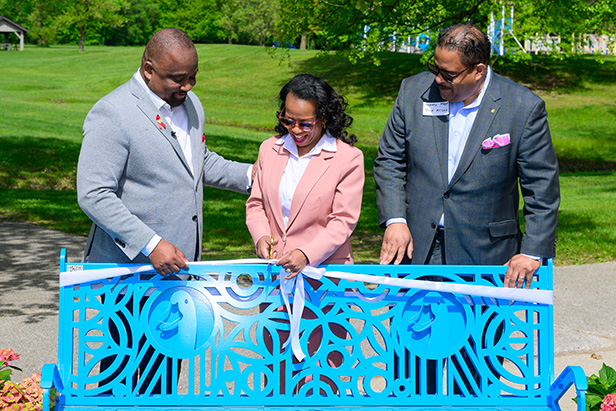 Aflac grants $100K to Community Healthnet